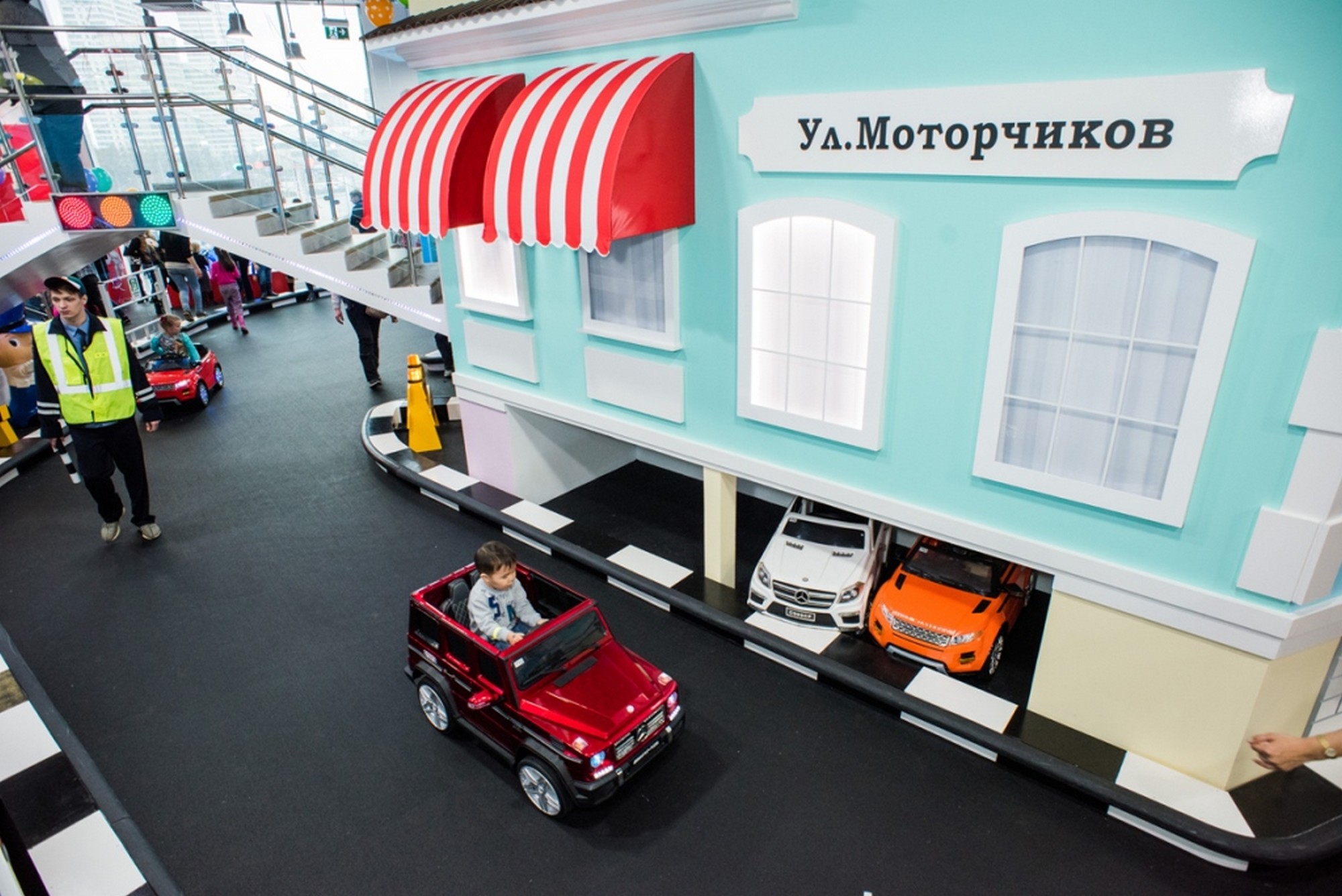 Мотор сити гранд метрополис